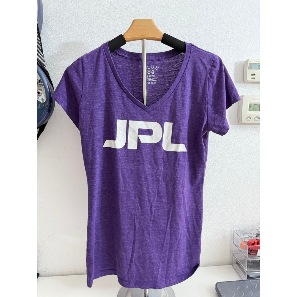 Blue 84 JPL NASA Jet Propulsion Laboratory Purple V-Neck Graphic T-Shirt Large